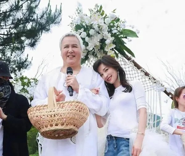 陶虹退出张庭夫妇传媒公司股东,她退出的理由是什么?