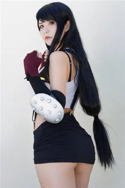 百万人慕名而来 越裔美国正妹Hana bunny