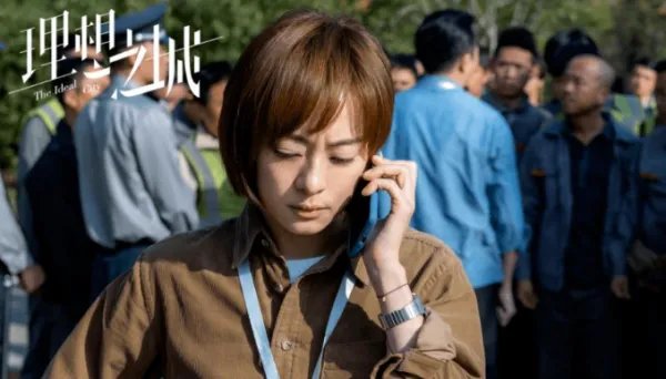 杨超越送孙俪披荆斩棘四件套,对方有何回应?