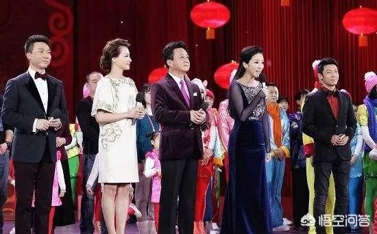 2019央视春晚主持人名单正式公布,11人的主持阵容出人预料,对此你怎么看?
