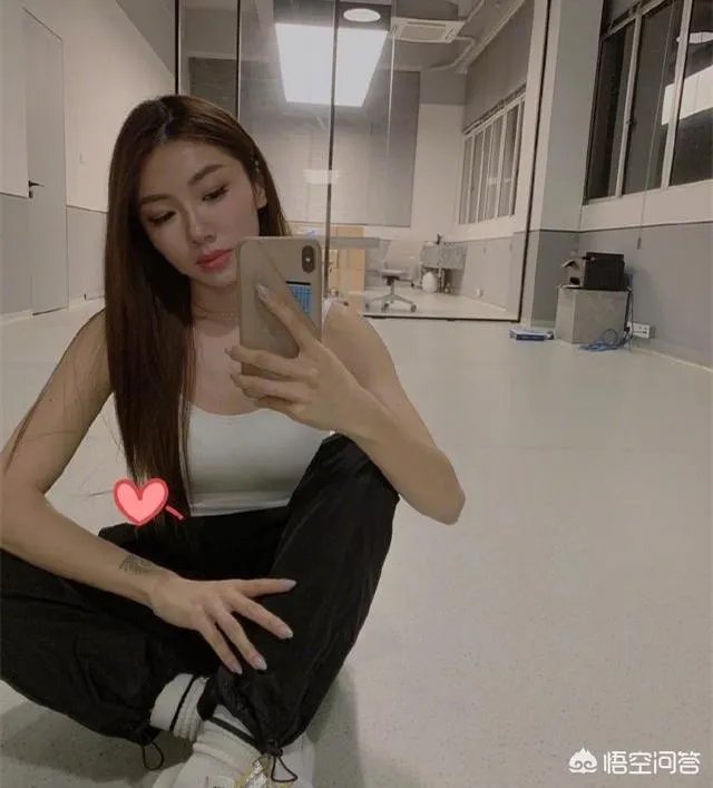 郑恺和苗苗官宣结婚,你有什么想说的?