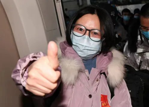 援鄂归来的护士，患癌之后怎样的做法感动世人？