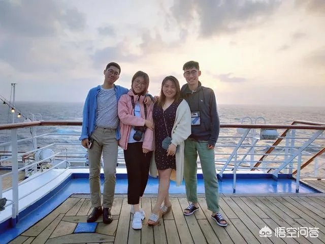 带着梦想去旅游,你想和谁一起?