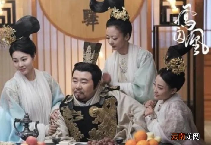 同样参加闪亮新主播 闪亮新主播杜海涛