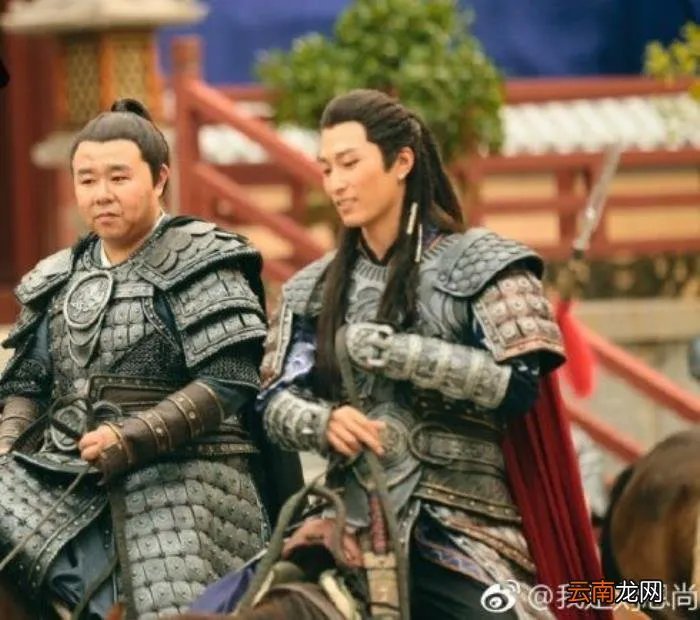 同样参加闪亮新主播 闪亮新主播杜海涛
