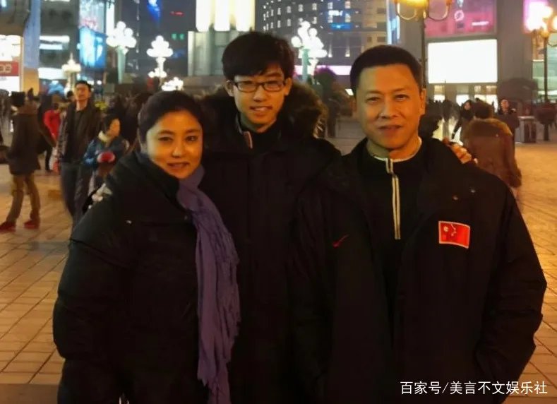 胡亚捷和妻子3次闹离婚之后，后来怎么样了？