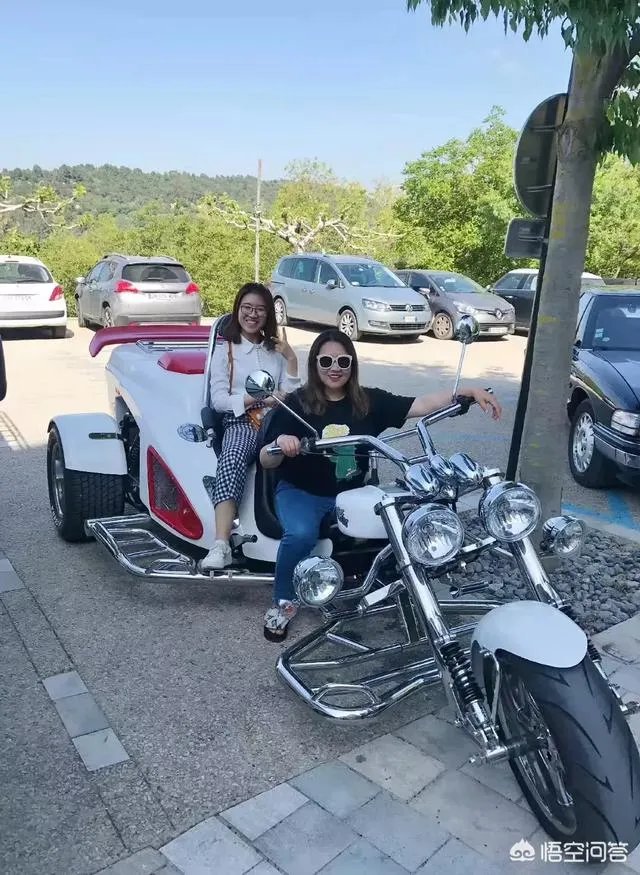 带着梦想去旅游,你想和谁一起?