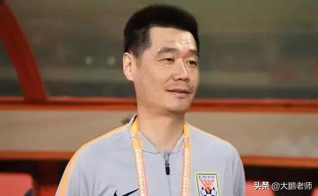 鲁能0:3恒大，总感觉鲁能本赛季是不慌不忙的节奏，为什么会这样？何时才像06年一样登顶？