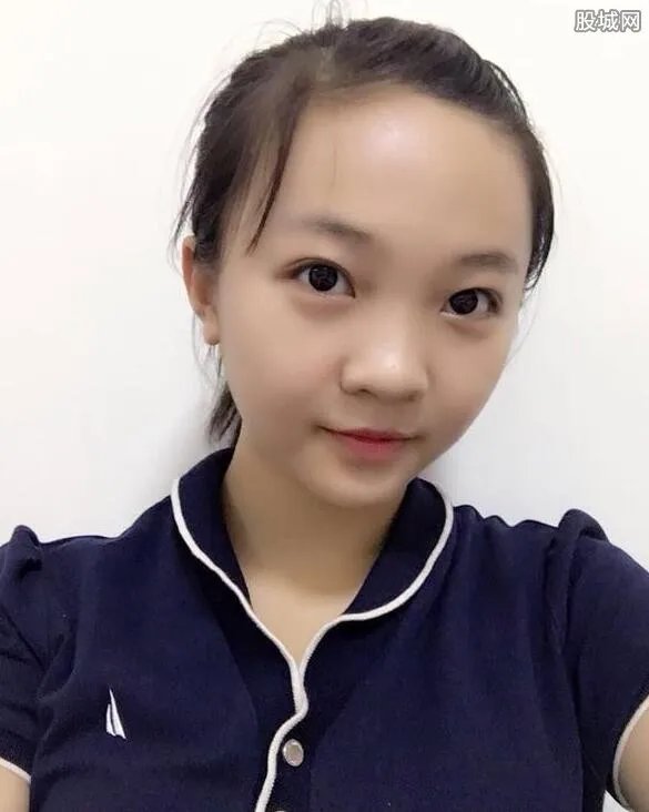 林妙可的父母是谁 揭秘林妙可的家庭背景