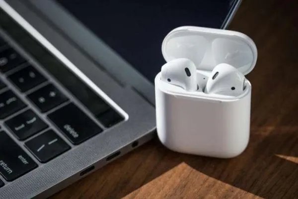 苹果部分AirpodsPro出现声音问题，设备故障的原因是什么？
