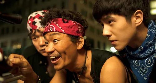 《唐探3》票房破39亿元，豆瓣评分却下跌到5.6，你对这部电影咋评价？