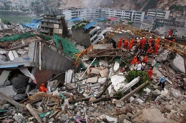 台湾花莲县连发2次地震,遇到地震有哪些自救小技巧?