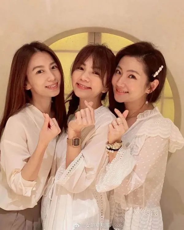SHE合体为Ella庆生是怎么回事?
