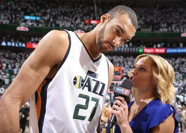 怎么看待NBA球员戈贝尔道歉?