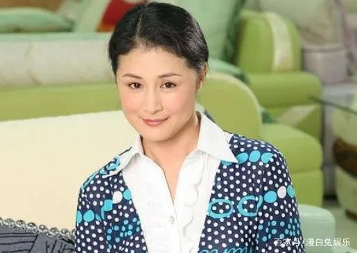 马丽娟出席于月仙追悼会,为什么赵本山没有去?