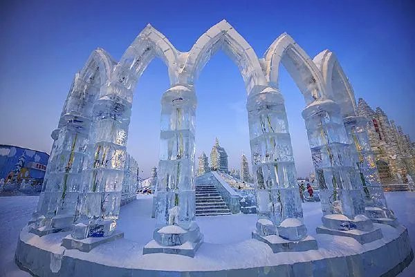 哈尔滨的冰雪大世界值得去吗?