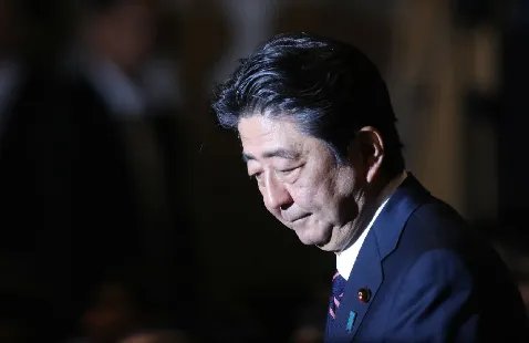 安倍晋三遇刺身亡,他对日本做出了怎样的贡献?