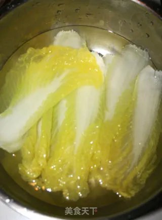 含苞怒放