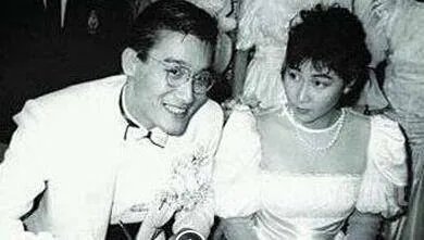梁家辉妻子的旧照曝光了吗?