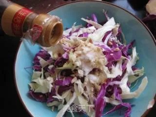 凉拌甘蓝菜