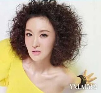 90后非主流爆炸发型敢做敢爆的90后的爆炸发型