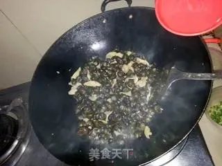 炒田螺