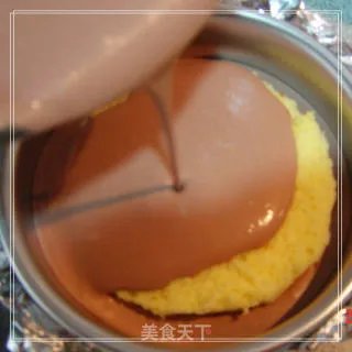 做一款造型简洁的慕斯蛋糕--------可可慕斯蛋糕