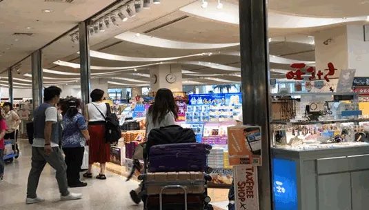 为什么代购比免税店便宜？