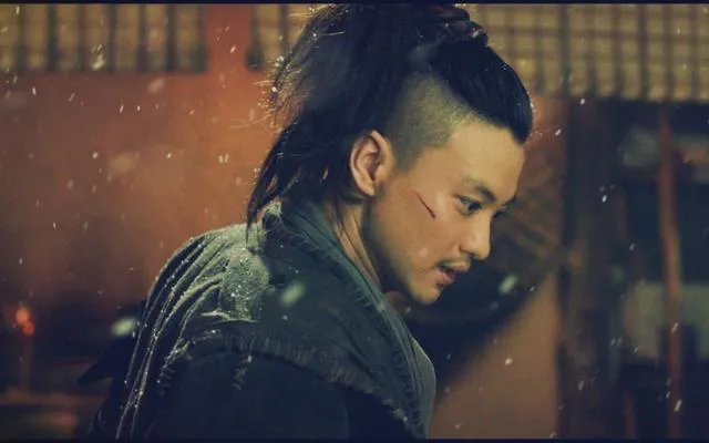 周一围为何一上《演员的诞生》就震住了三位导师?