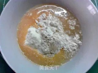 黄桃面包配法罗夫蛋奶冰激凌