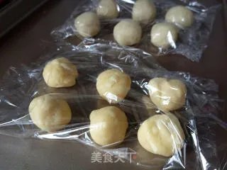 蟹壳黄