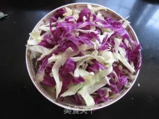 凉拌甘蓝菜