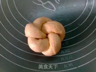 黄桃面包配法罗夫蛋奶冰激凌
