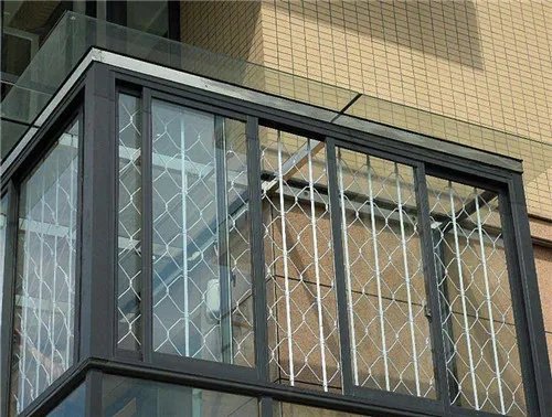 高层防盗窗的款式图片 常见五种防盗窗盘点