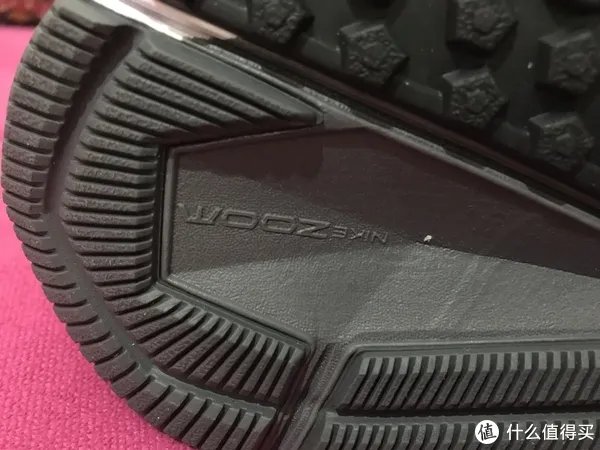 奔跑,就现在—NIKE 耐克 ZOOM WINFLO 4 跑鞋开箱