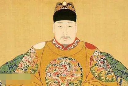 形容很规矩,很庄重的四字词语