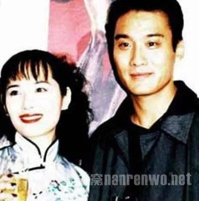 梁家辉妻子的旧照曝光了吗?