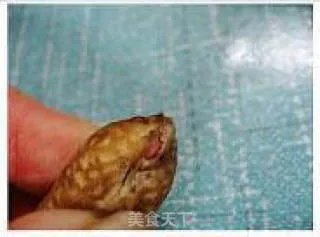 话梅花生