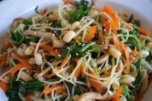 做法,凉拌豆芽菜怎么做好吃,凉拌豆芽菜的家常做法