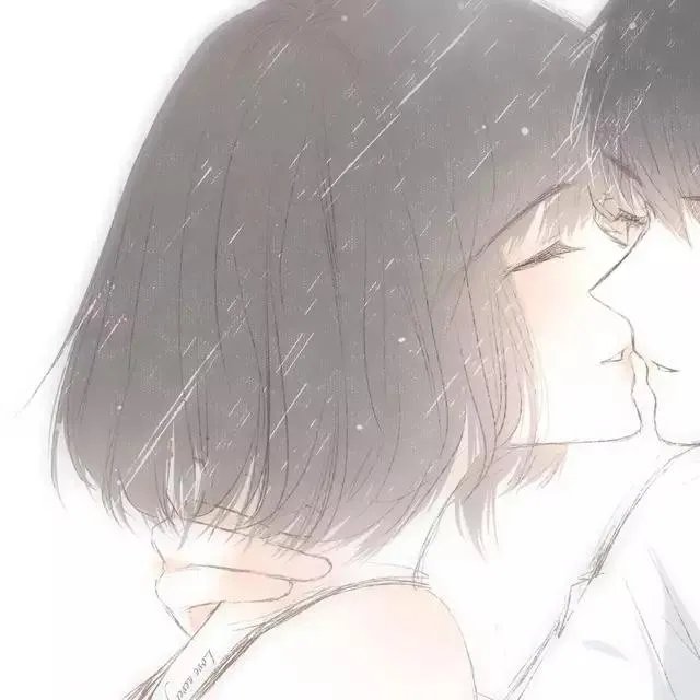 有没有亲嘴的情侣头像(≧ω≦)？