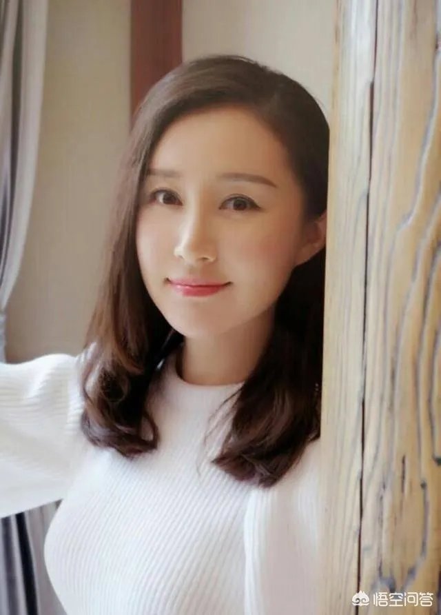舒畅整容了吗?