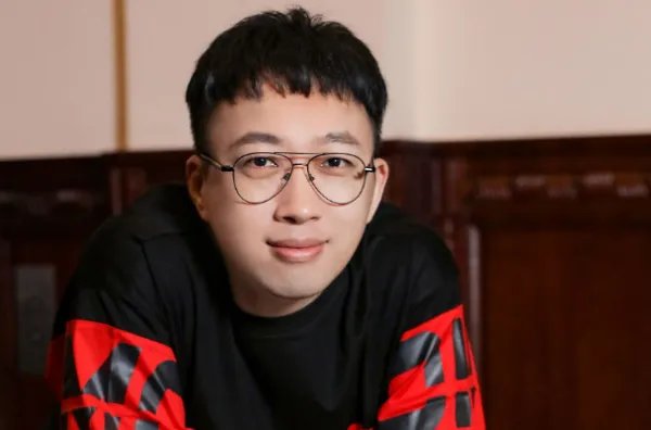 于正是谁?有什么代表作吗?