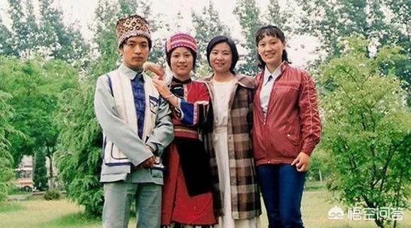 顾城和英儿什么关系?