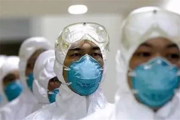 31省新增确诊14例,均为境外输入,如何加强境外输入的防控?