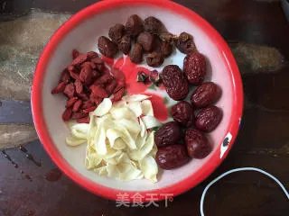 银耳糖水