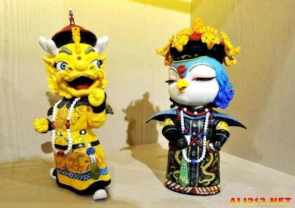 高大上!北京故宫龙凤吉祥物