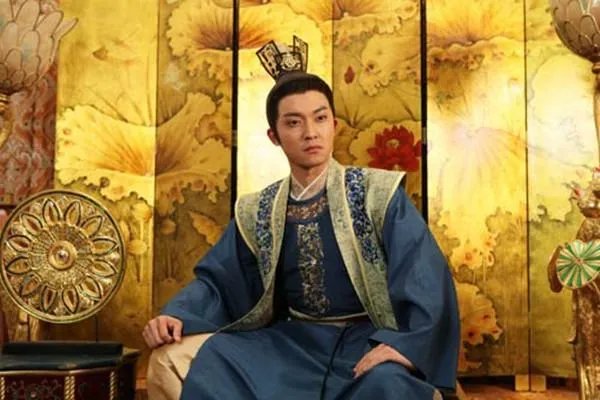 李重润