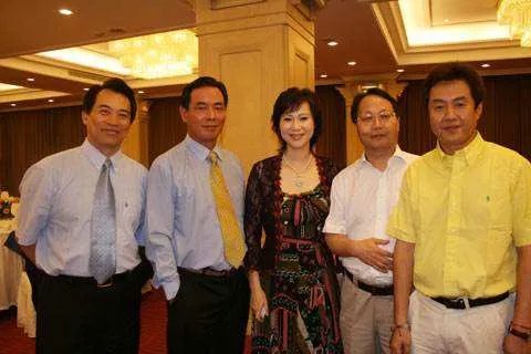 昔日乒乓球世界冠军曹燕华是什么水平的?