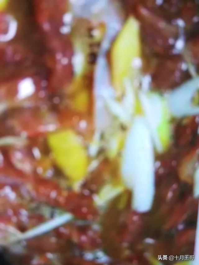 鲁菜系的山东酥肉哪做的最有特色?
