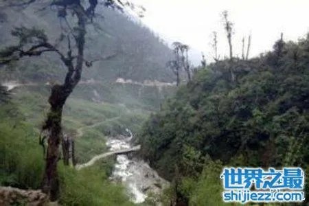 缅甸的野人山是一座十分可怕的山 据说很少有人活着走出去